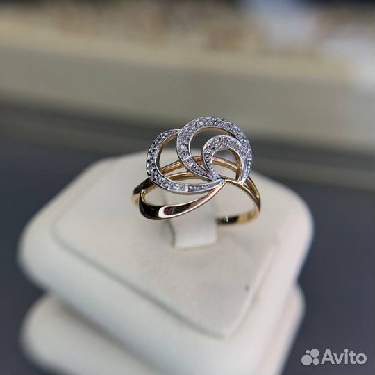 Золотое кольцо 585 пробы золото