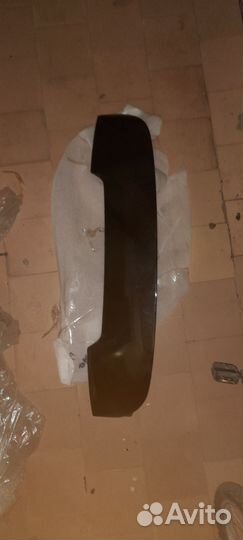 Спойлер лада калина цвет черно-синий