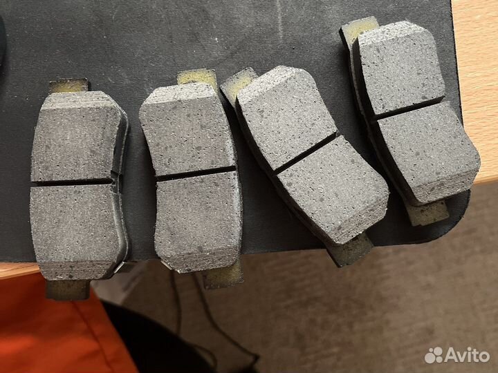 Тормозные колодки зад на hyundai elantra 2008