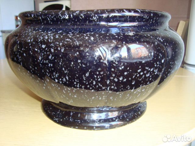 Цветочные горшки и вазы для цветов