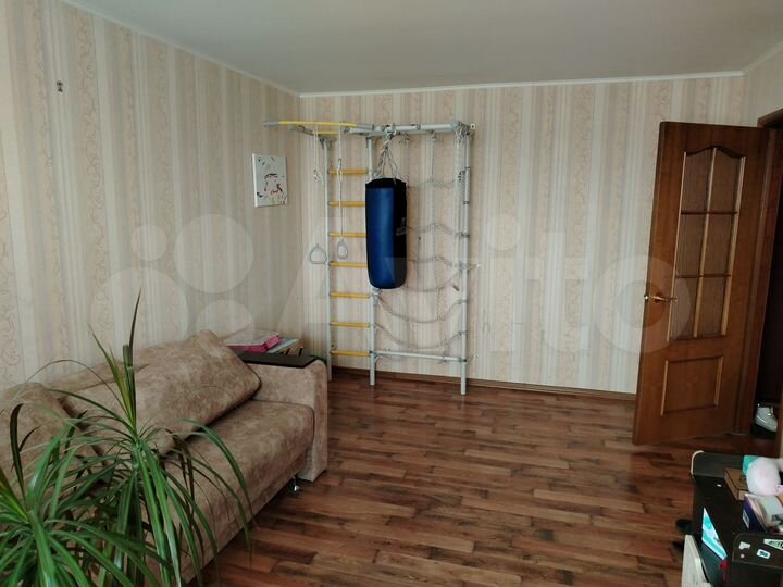 2-к. квартира, 48 м², 4/5 эт.