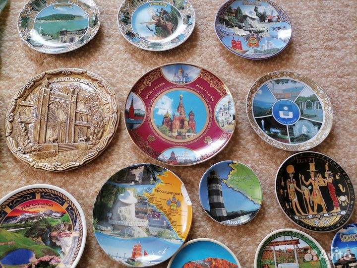 Сувенирные тарелки