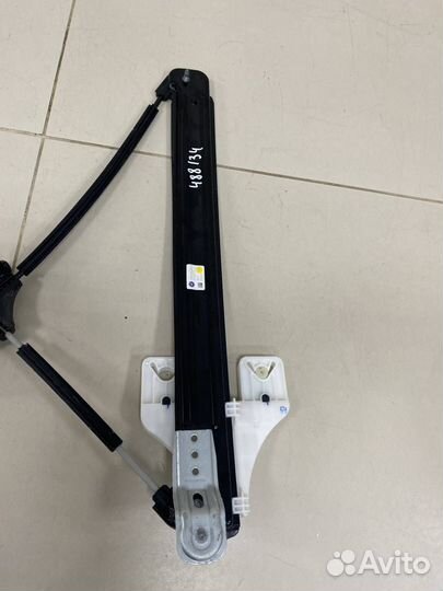 Стеклоподъемник электр. задний правый Volkswagen T