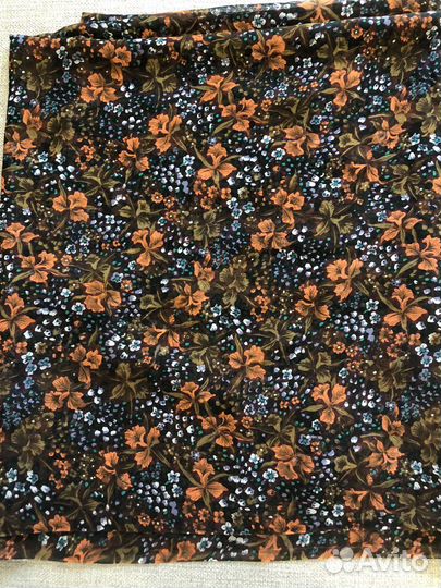 Отрез ткани шифон