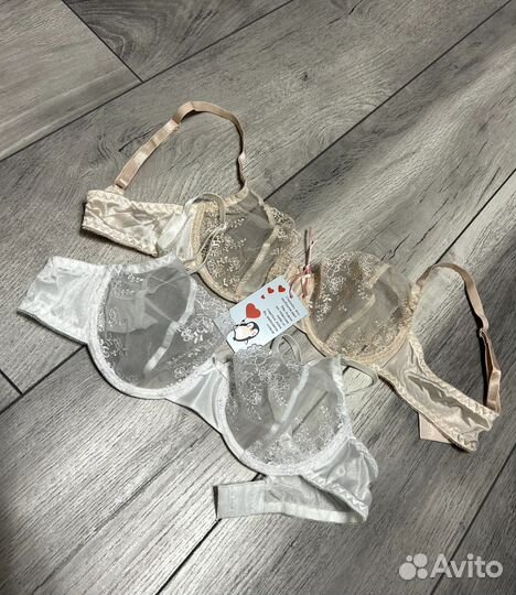 Бюстгальтеры