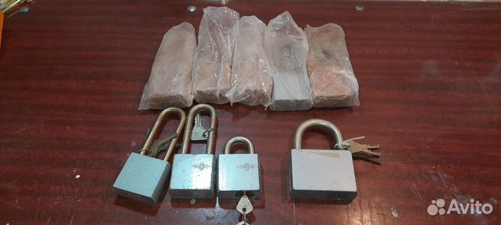 Замок гаражный навесной