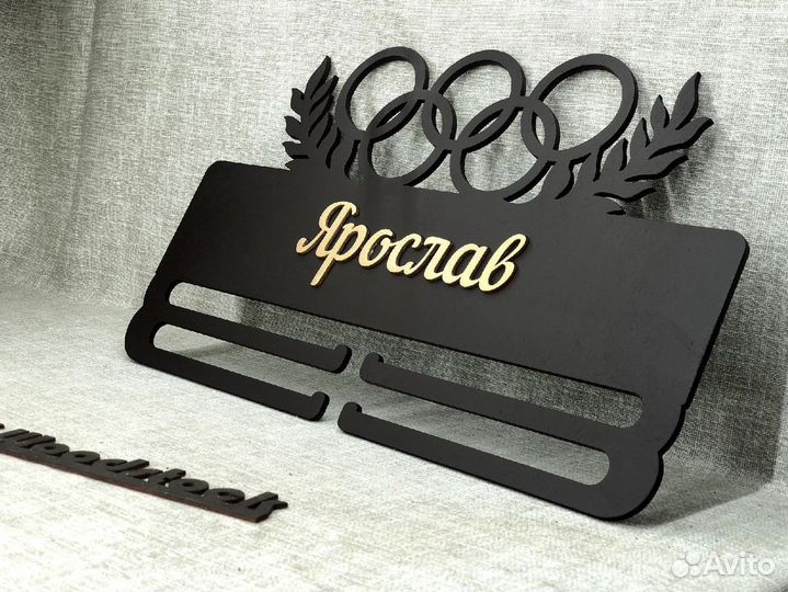 Сувениры из дерева