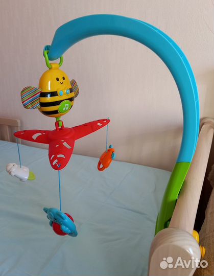 Мобиль на детскую кроватку