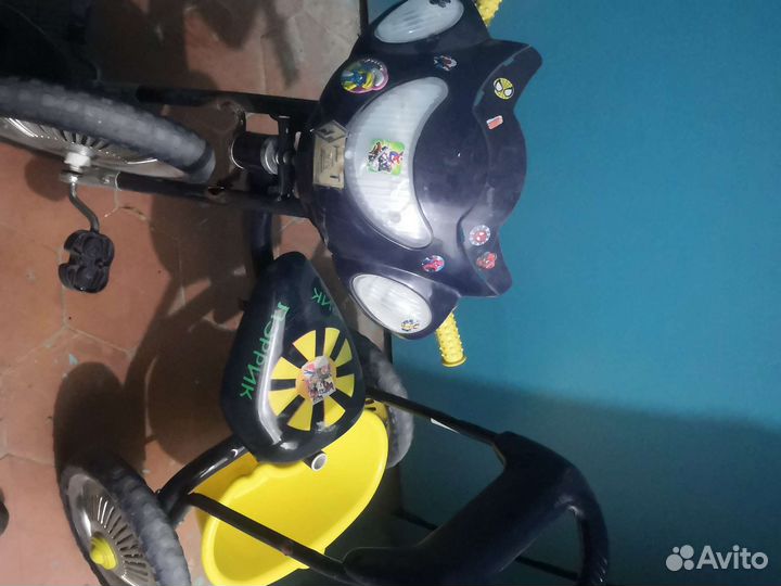 Детский трехколесный велосипед бу