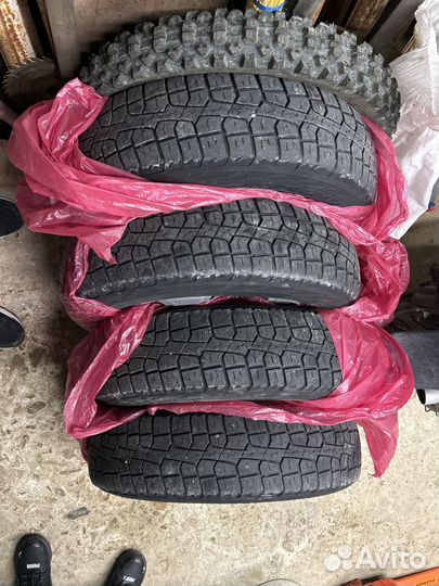 Pirelli Scorpion S/T 185/75 R16