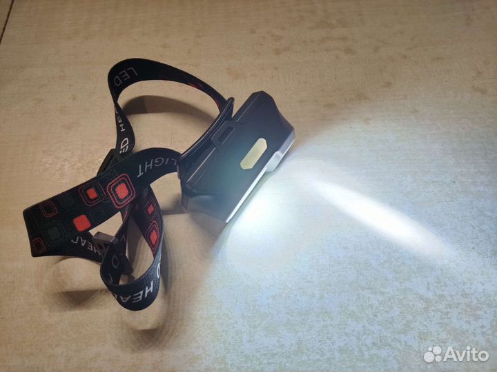 Фонарь для кемпинга