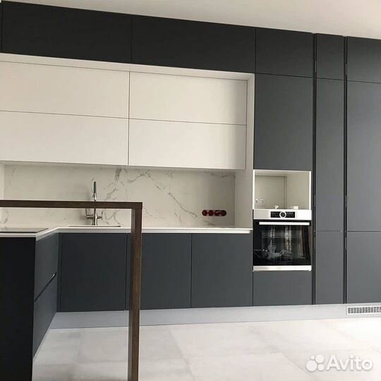 Кухонный гарнитур на заказ. Гapaнития дo 10 лeт