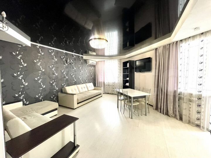 2-к. квартира, 65 м², 8/14 эт.