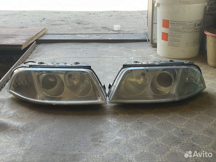 Фары на WV pasat 00-05