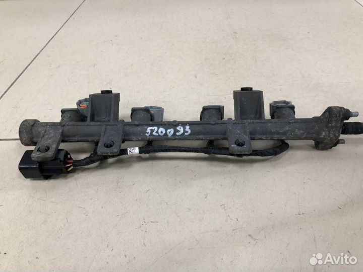 Рейка топливная рампа Hyundai Getz 2002-2010