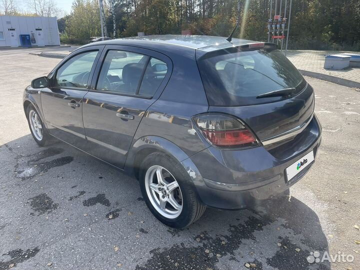 Opel Astra 1.4 МТ, 2008, 261 000 км