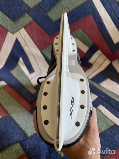 Хоккейные коньки bauer supreme 995TI