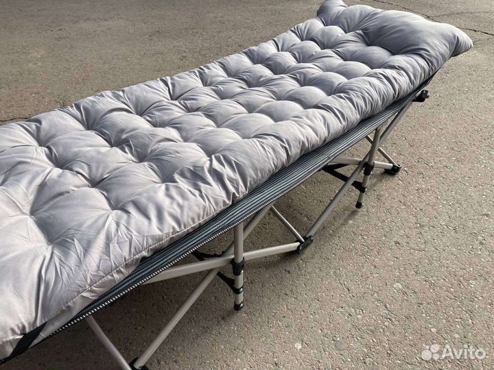 Раскладушка с матрасом новая