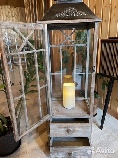 Большой деревянный фонарь-подсвечник