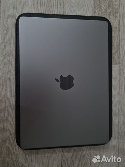 Apple MacBook Pro 14 m1pro