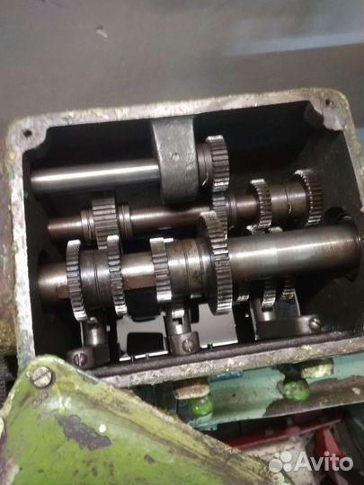 Станок токарный твш 2