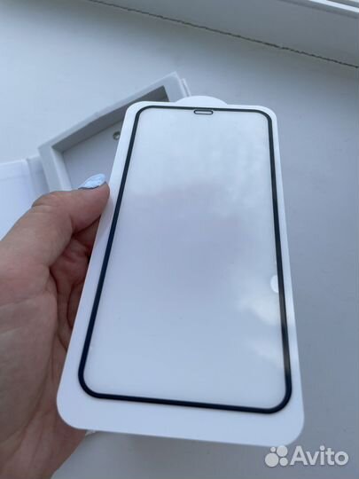Стекло на iPhone 10