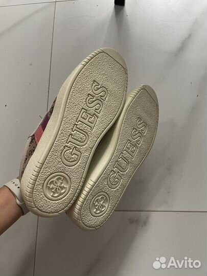 Кроссовки guess 37 оригинал