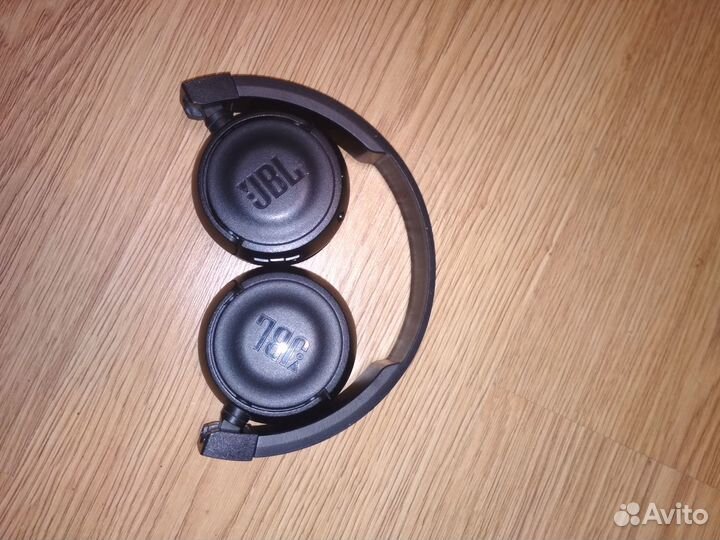 Беспроводные наушники jbl t450BT