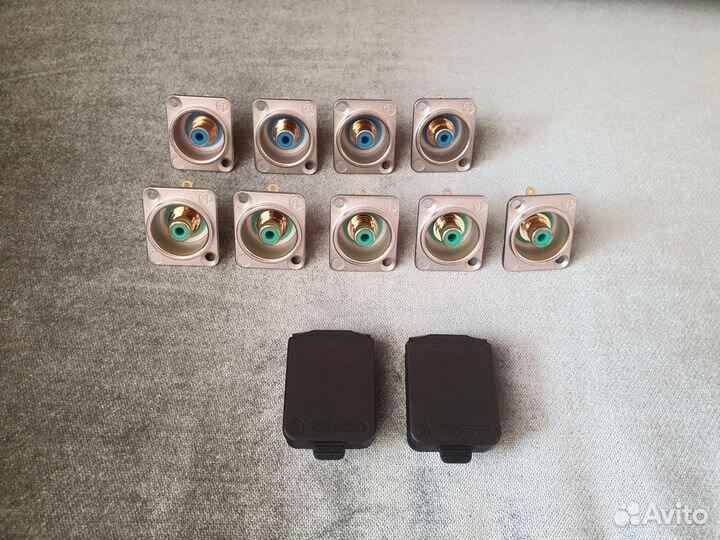 Neutrik NF2D-4 панельный разъем RCA гнездо