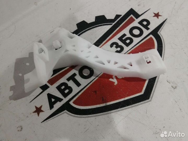 Кронштейн перед бампера mazda 3 bk sedan правый