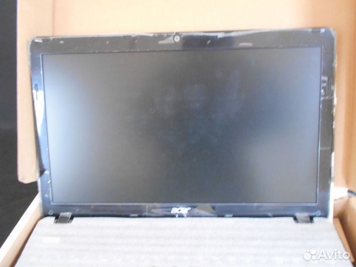 Ноутбук Acer Aspire E1-571G Core i3 8Gb GeForce