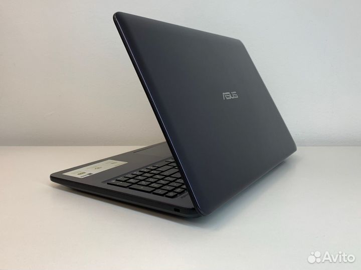 Игр. Asus 2020г./SSD 256gb/ram 8gb/Nvidia 2gb