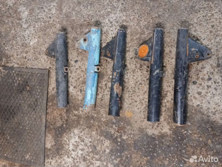 Кожухи вилки уши фары иж