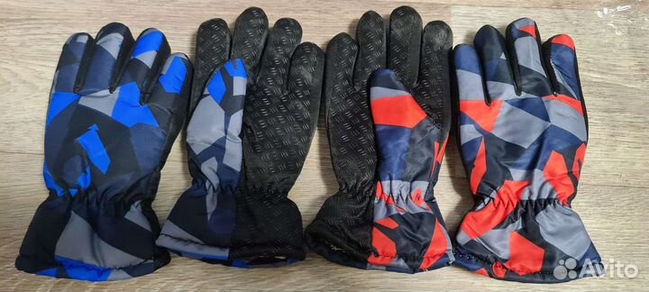 Горнолыжные очки и горнолыжные детские перчатки