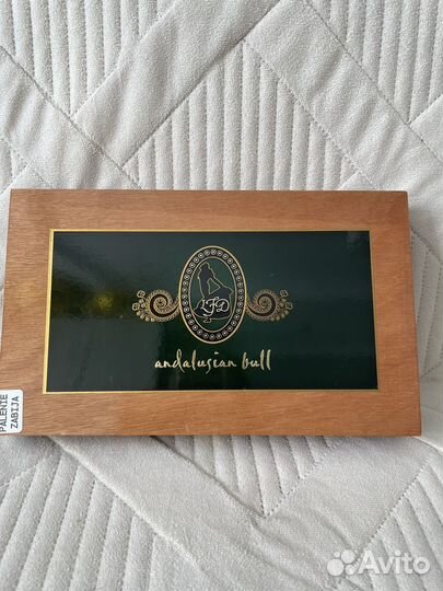 Деревянная коробка от сигар