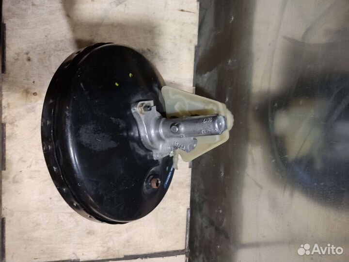 Вакуумный усилитель тормозов для mercedes 124