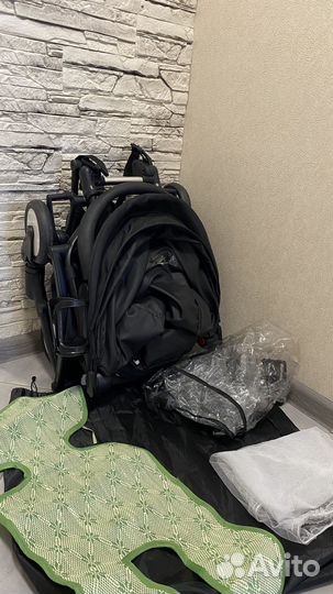 Прогулочная коляска yoya