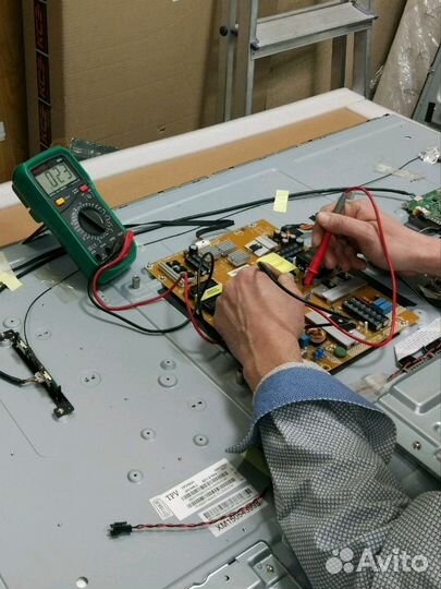 Ремонт телевизоров LED матриц, замена светодиодов