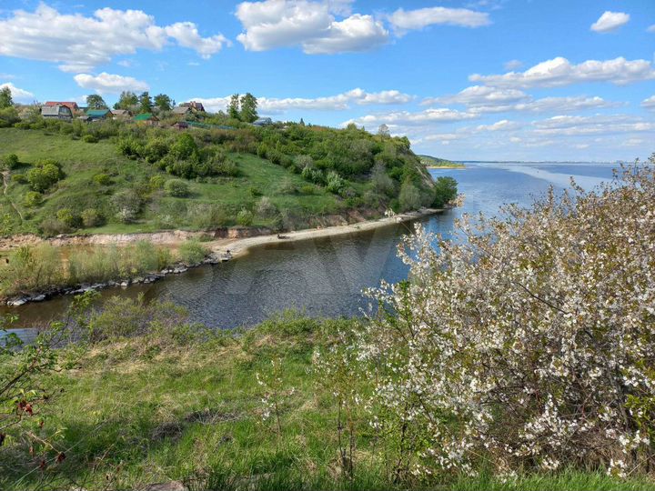 Коттедж 300 м² на участке 20 сот.