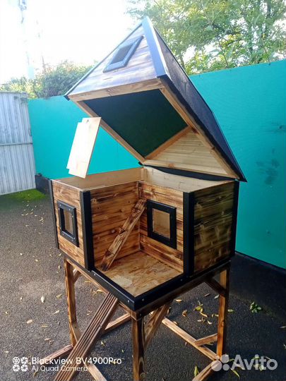 Домик для кошки уличный