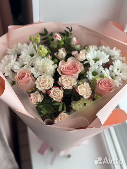 Доставка цветов и букетов