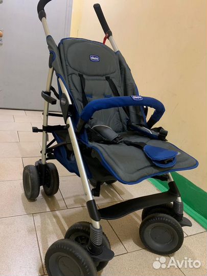 Прогулочная коляска