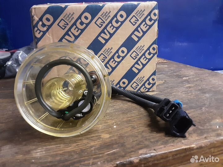 Крышка топливного фильтра с подогревом 42554741