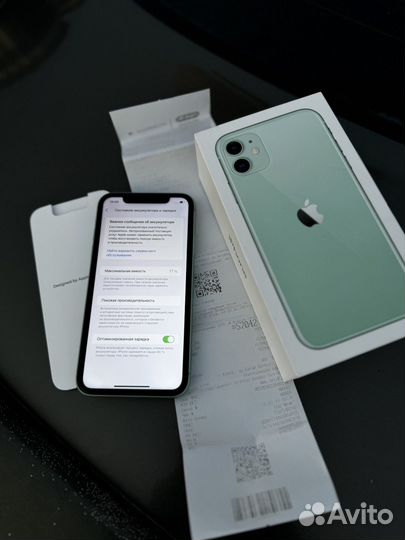 iPhone 11, 64 ГБ