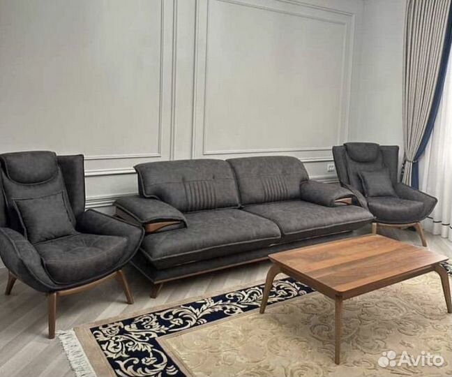 Диван с креслами