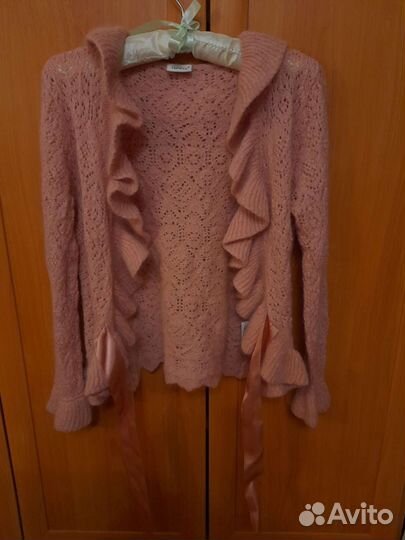 Теплая кофточка женская ажурная