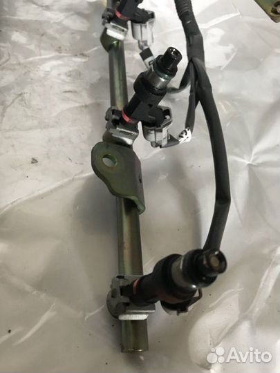 Форсунка Nissan Fuga PY50 Y50 VQ25DE 2004—2009