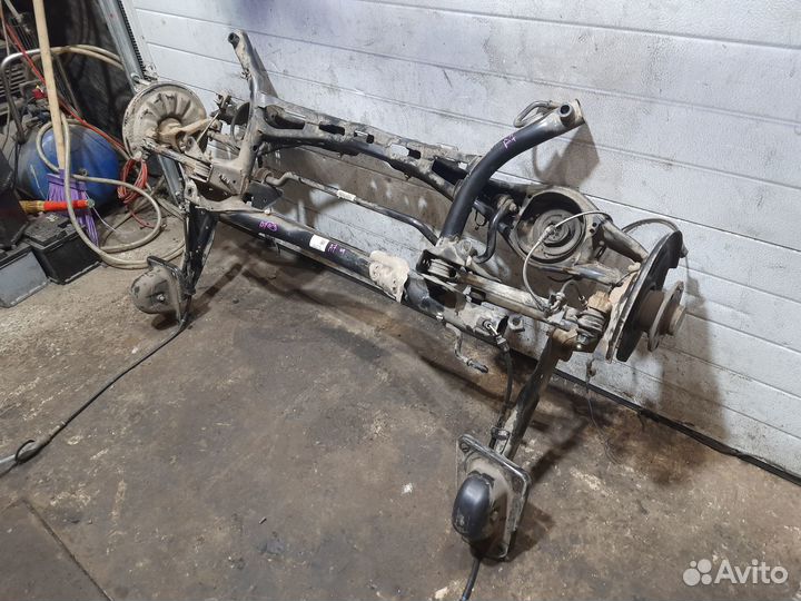 Задняя балка в сборе для 1.8 Skoda Octavia A7