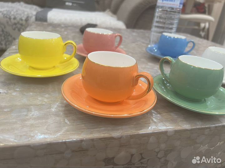 Набор кофейных чашек с блюдцем