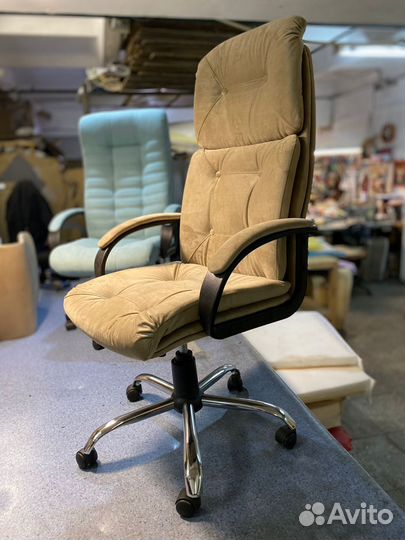 Кресло офисное